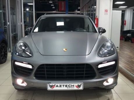 Porsche Cayenne GTS