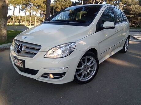 Mercedes B 170
