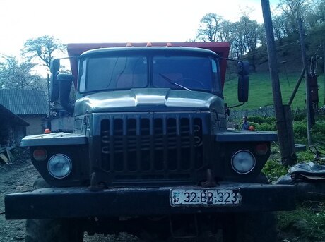 Ural 4320