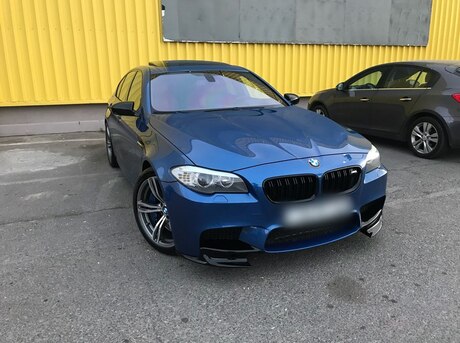 BMW M5