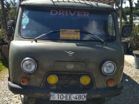 UAZ 3303