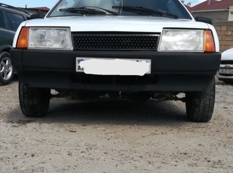 LADA (VAZ) 2108
