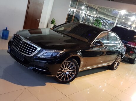 Mercedes S 500