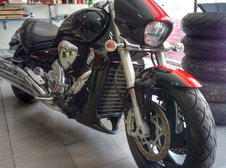 Suzuki Boulevard