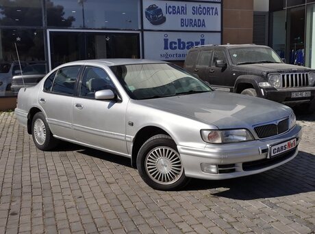 Nissan Maxima