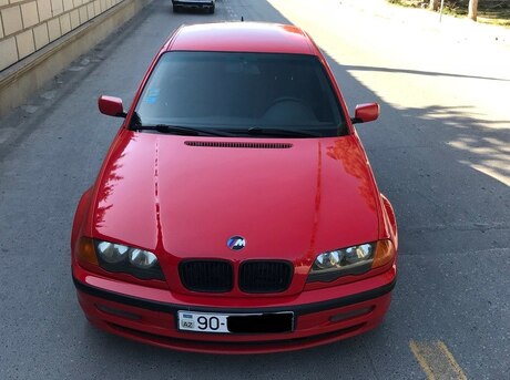 BMW 320