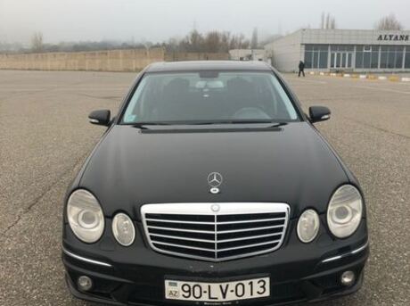 Mercedes E 300