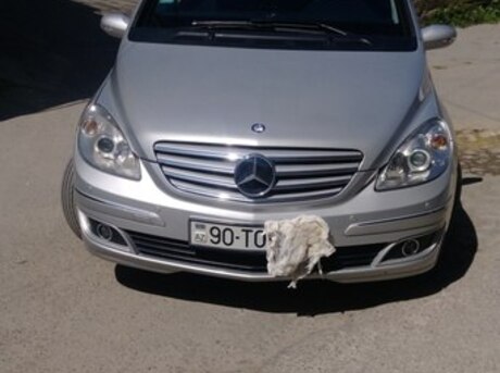 Mercedes B 170