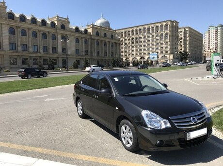 Nissan Almera