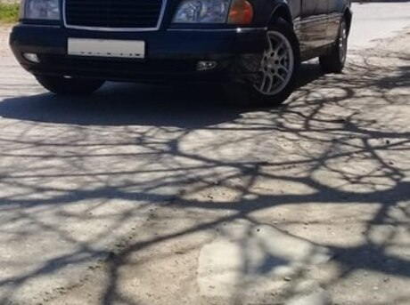 Mercedes C 180