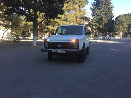 LADA (VAZ) Niva