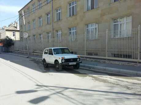 LADA (VAZ) Niva