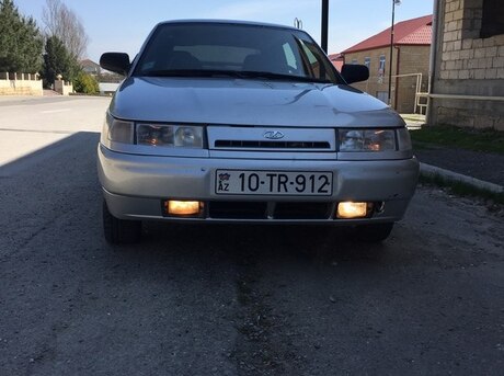 LADA (VAZ) 2112
