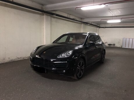 Porsche Cayenne GTS