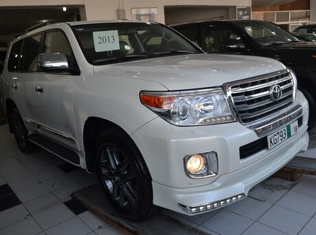Toyota Land Cruiser