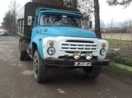 ZIL 130