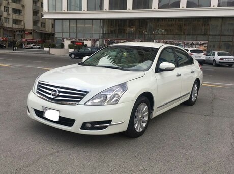 Nissan Teana