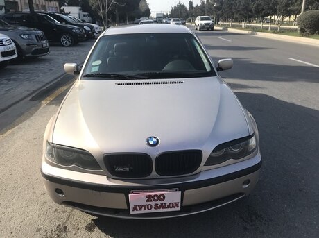 BMW 320