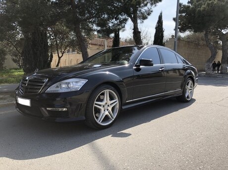 Mercedes S 500