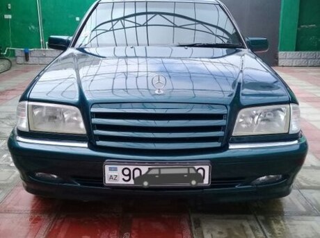 Mercedes C 280