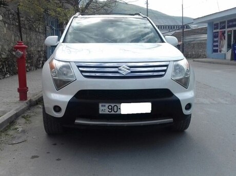 Suzuki XL7