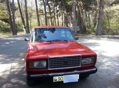 LADA (VAZ) 2107