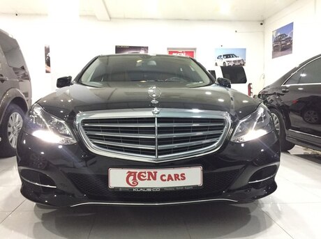 Mercedes E 220