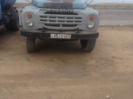 ZIL 130