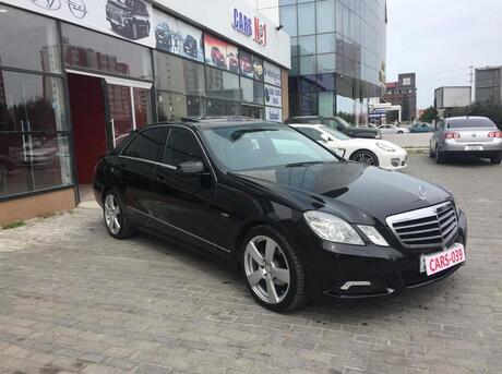 Mercedes E 220
