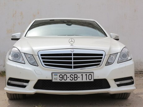 Mercedes E 350