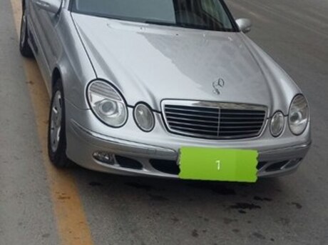 Mercedes E 320
