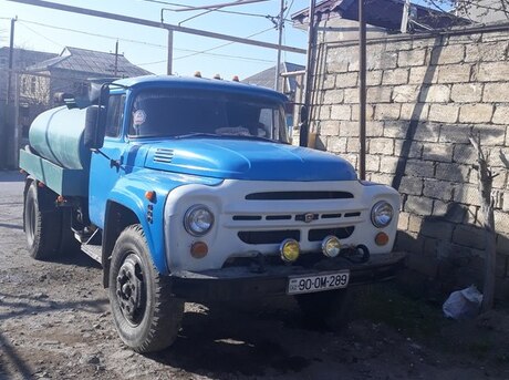 ZIL 130