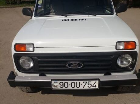 LADA (VAZ) Niva