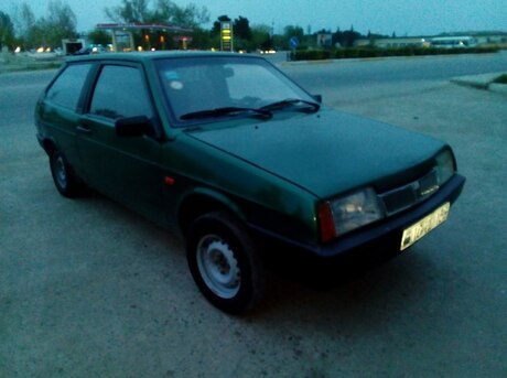 LADA (VAZ) 2108