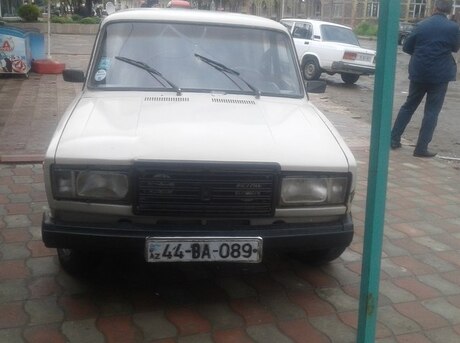 LADA (VAZ) 2105