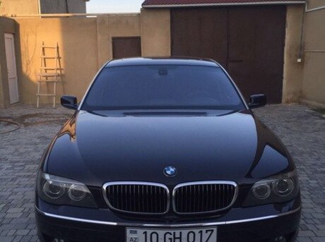 BMW 740