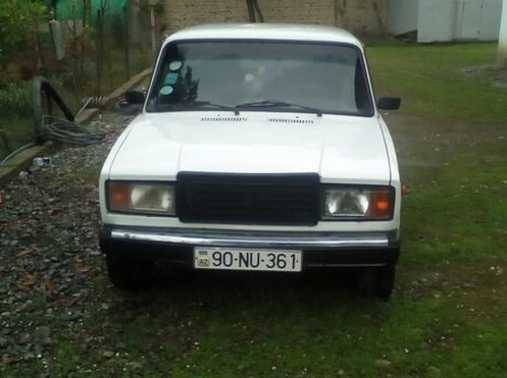 LADA (VAZ) 2105