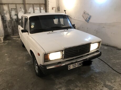 LADA (VAZ) 2107