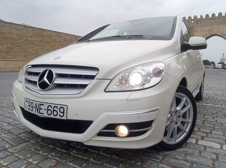 Mercedes B 170