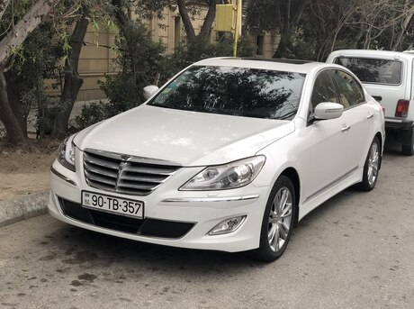Hyundai Genesis