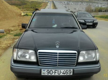 Mercedes E 250