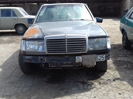 Mercedes E 250