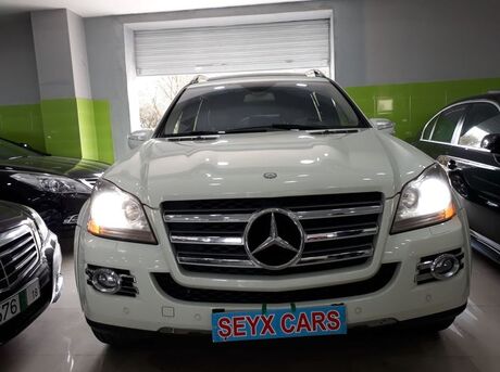 Mercedes GL 550