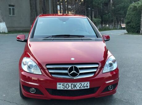 Mercedes B 170