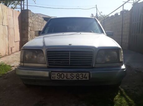 Mercedes E 250