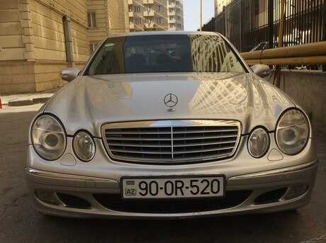 Mercedes E 270