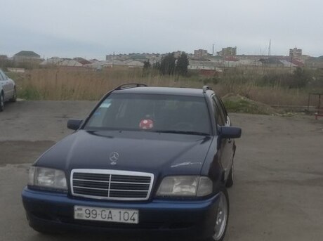 Mercedes C 180