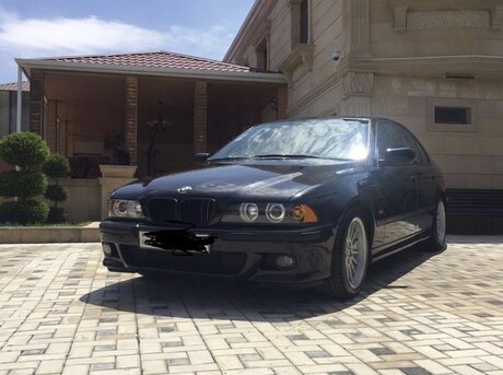 BMW 523