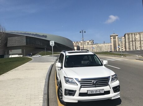 Lexus LX 570