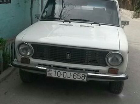 LADA (VAZ) 2102